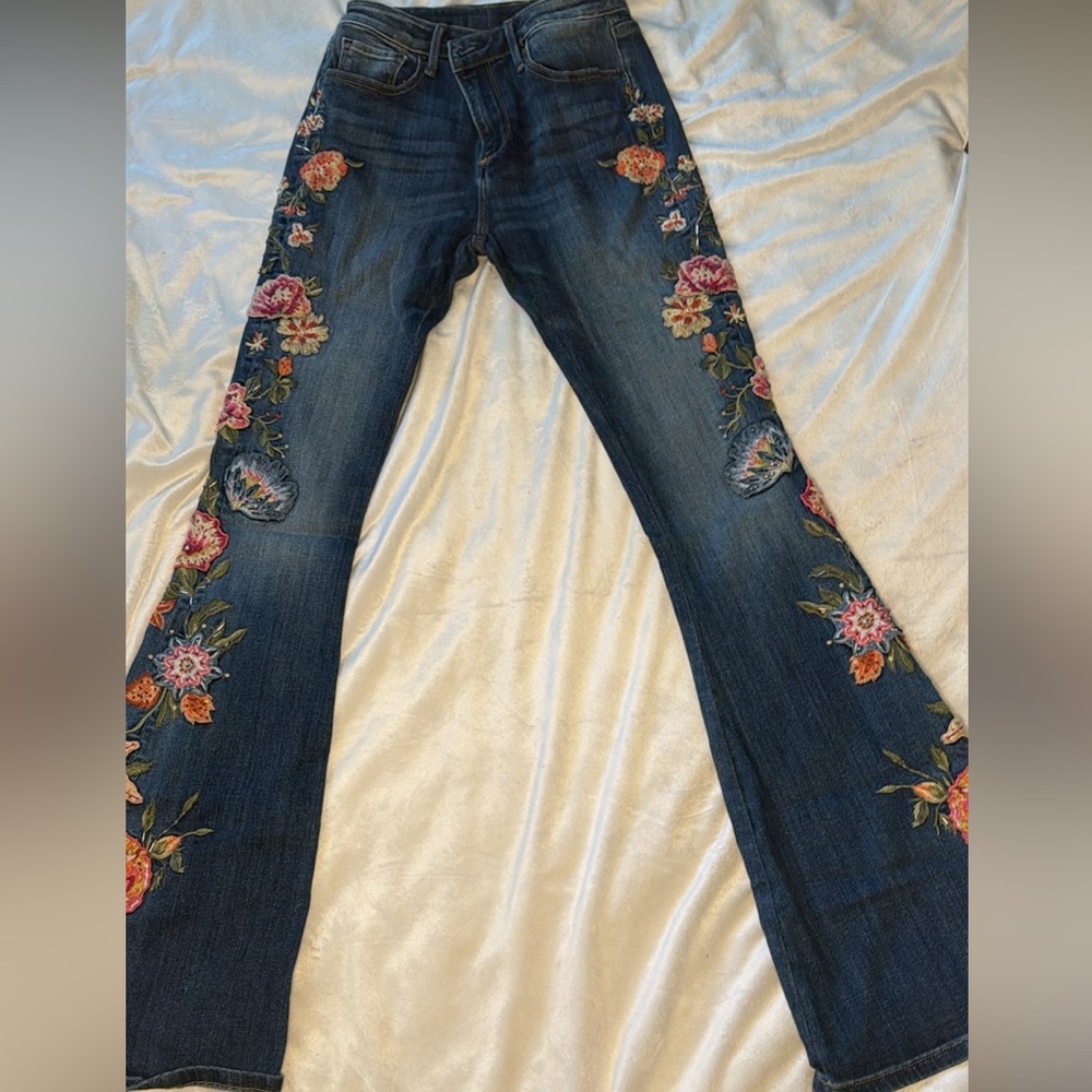 Farrah Driftwood jeans